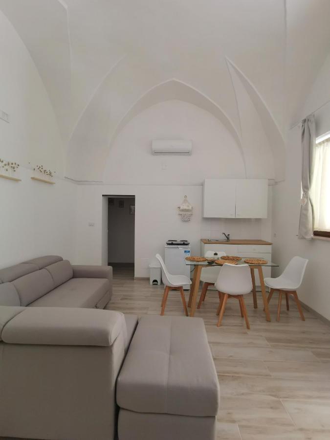 Levolte Apartment Brindisi Luaran gambar